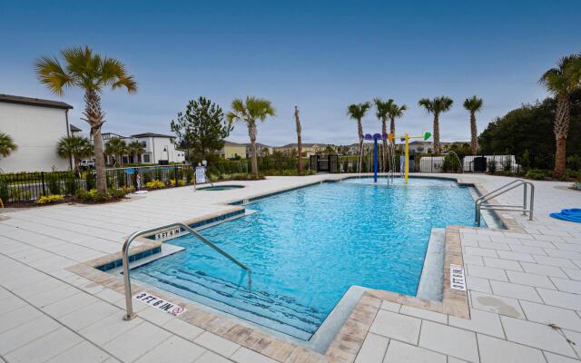 Breathtaking Home Private Hot Tub