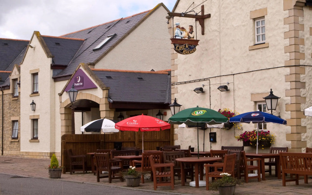 Premier Inn Dundee East