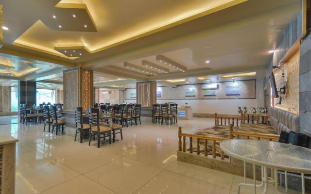 Eden Resorts and suits