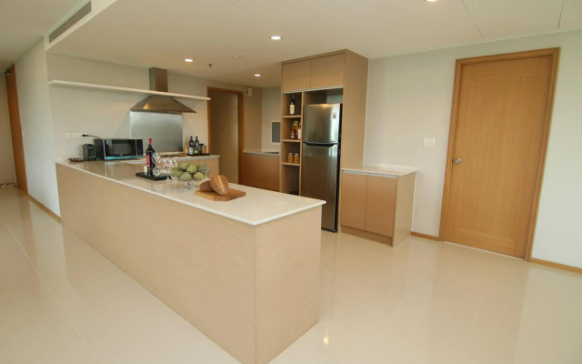 North Park Serviced Apartment Bangkok