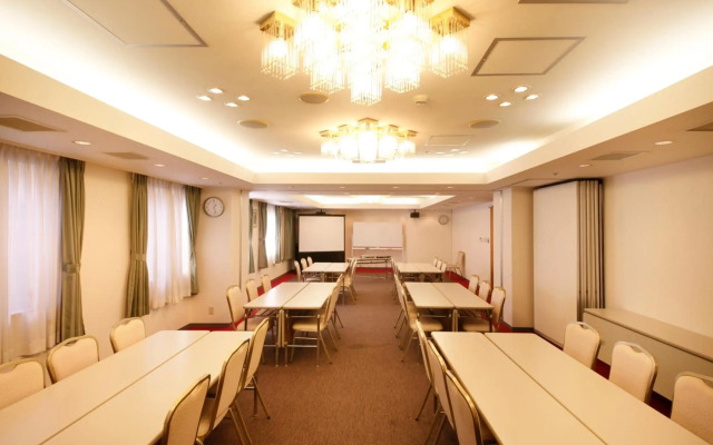 Court Hotel Shinyokohama