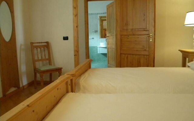 La Foresteria di Borgogelsi Apartments