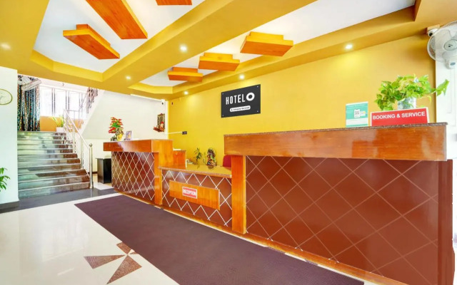 OYO Flagship 75052 Kuku Residency