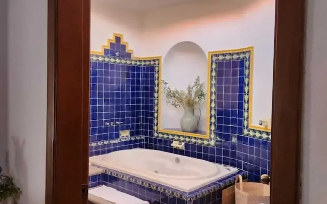Tres Fuentes Dickinson Hotel Boutique