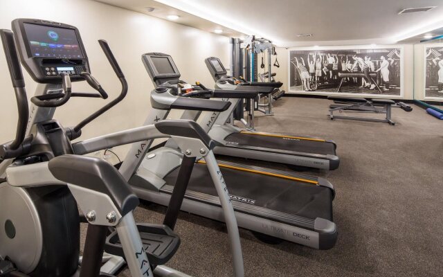 Hotel Indigo Baltimore Downtown by IHG