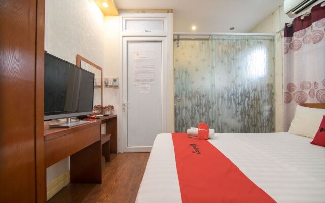 Reddoorz Near Hanoi Railway Station