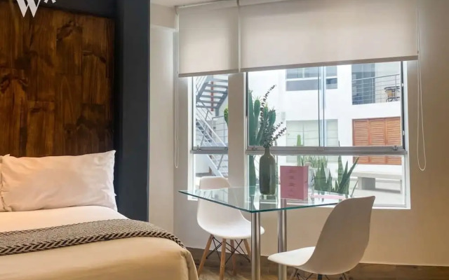 w Industrial and Quiet Studio in Barranco