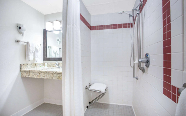 AmericInn by Wyndham Hayward