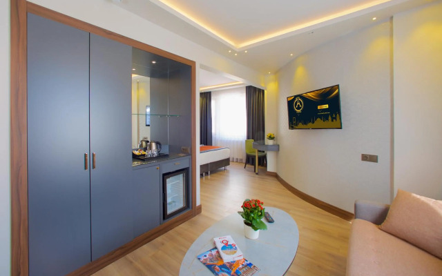 Eyfel Hotel