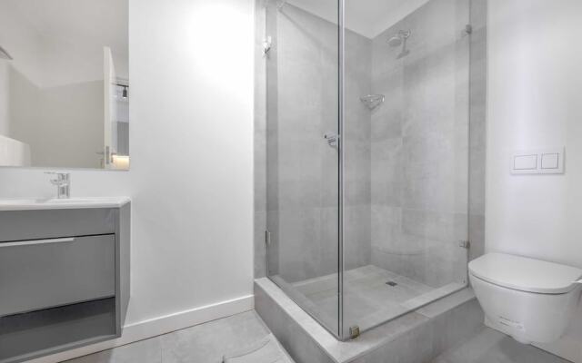 Newlands Peak Aparthotel