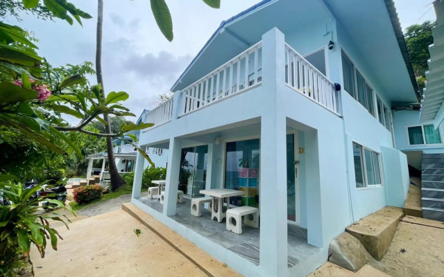 Naiharn On The Rock Resort