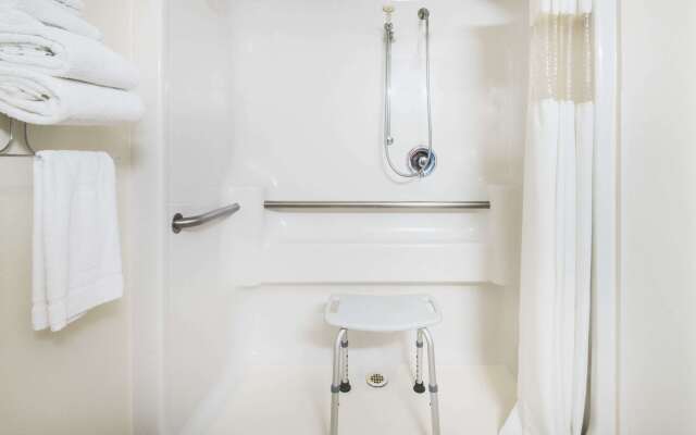 Super 8 by Wyndham Harlingen TX