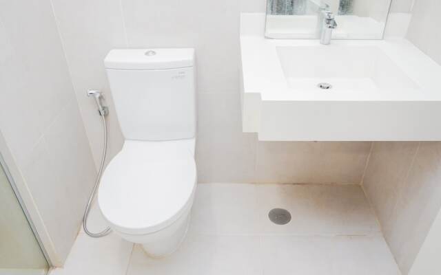 Elegant and Comfort Studio at Skandinavia Apartment