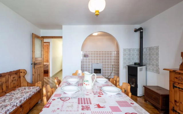 Apartment Vetan St Pierre