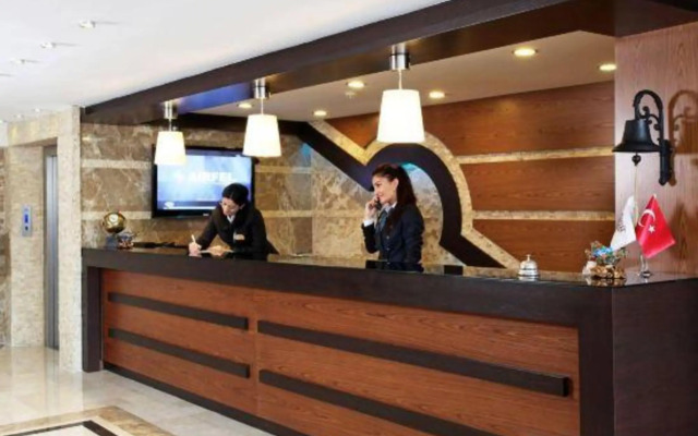 Arya Hotel Business Deluxe