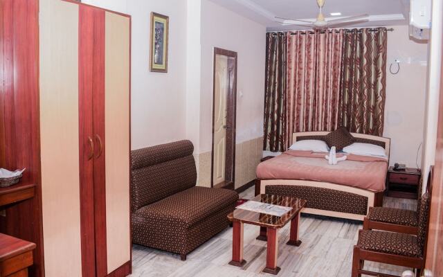 Hotel Rex Plaza