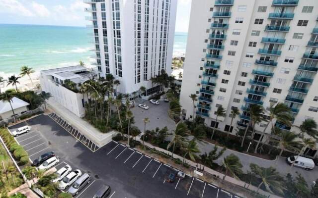 Amazing 2 Bed 2 Bath @ Tides!