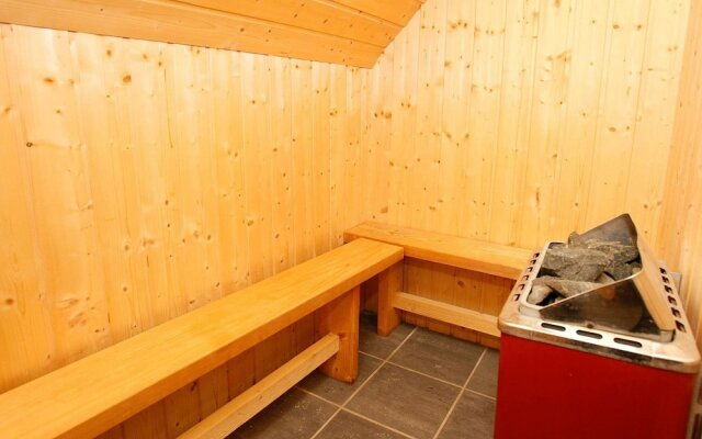 Modern Holiday Home With Indoor Whirlpool at Hals Jutland