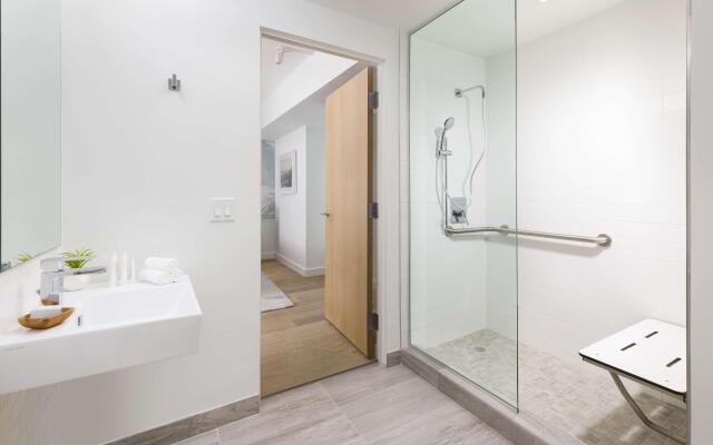 The Gabriel Miami South Beach, Curio Collection by Hilton