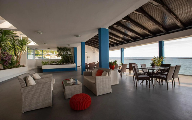 Beachfront Apartmants Zanic