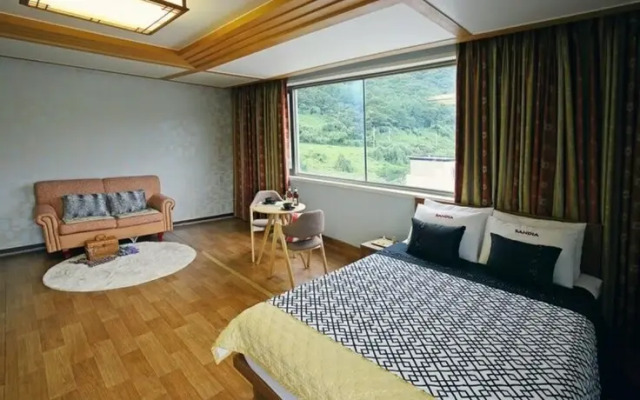 Ulsan Sandia Oncheon Pension