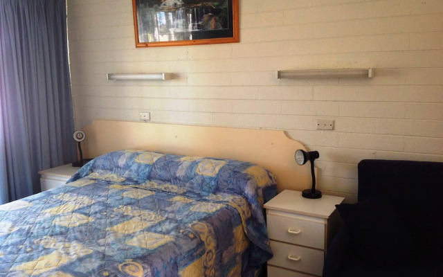 Sunraysia Motel & Holiday Apartments