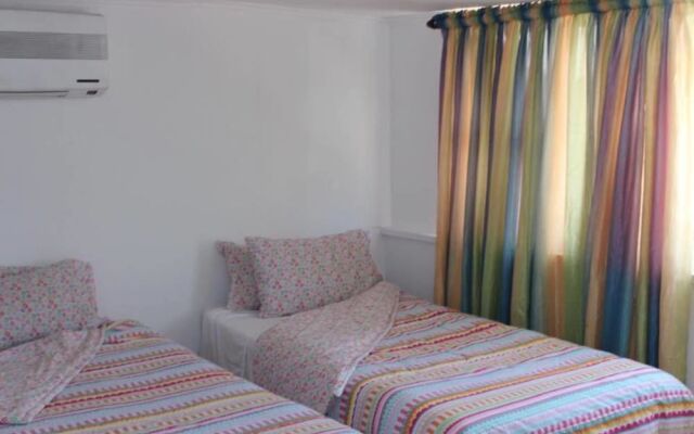 Lodge L'Veeze