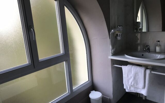 Hotel Evian Express