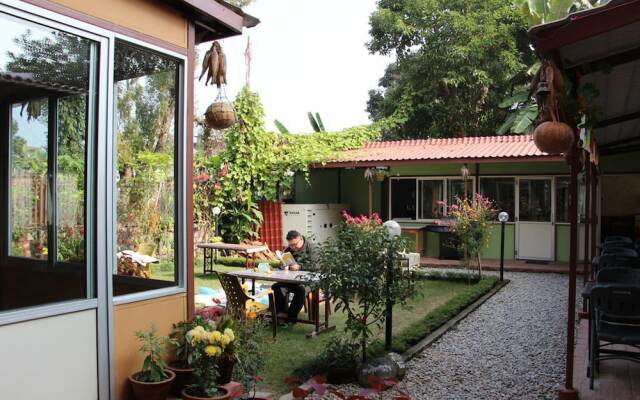 Hotel Milarepa