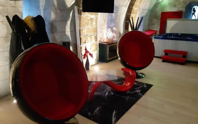 Studio in Ambrières-les-vallées, With Furnished Terrace