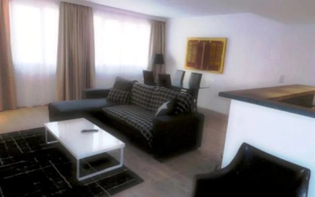 Arthur Properties Rue d'Antibes