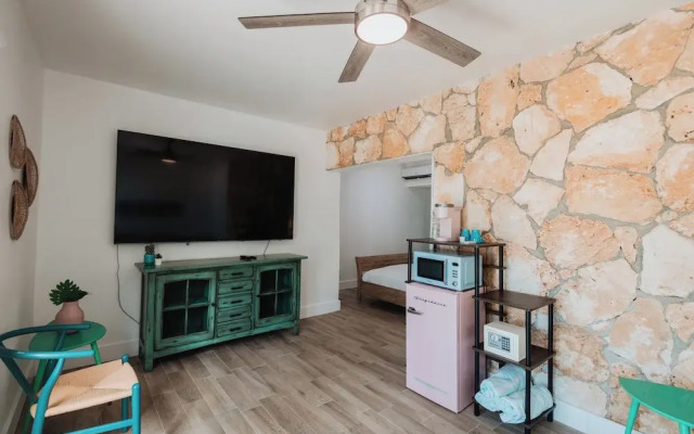 Guana Beach Inn