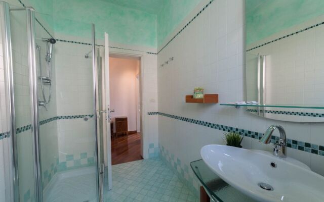Desenzanoloft – Palm Garda Beach