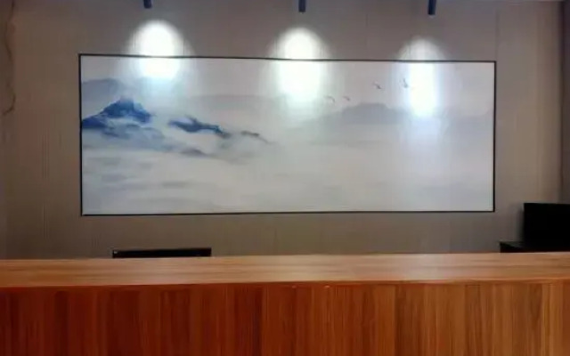 Kaiman Hotel (Yichun No.1 High School Yuanzhou Ancient City)