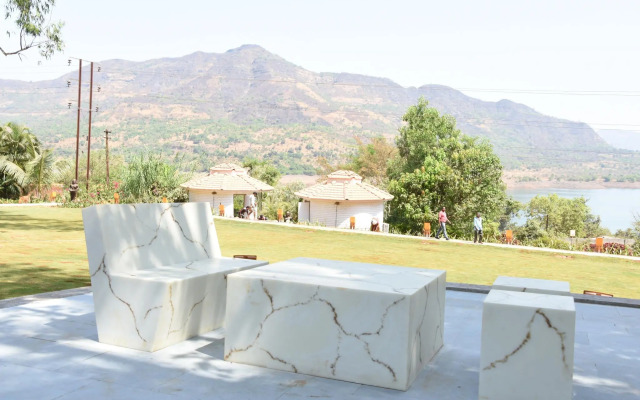 Residency Lake Resort and Spa