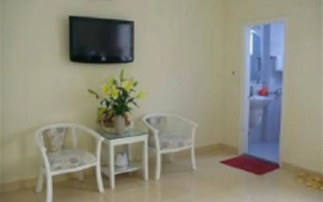 Phu Nhuan Hotel New