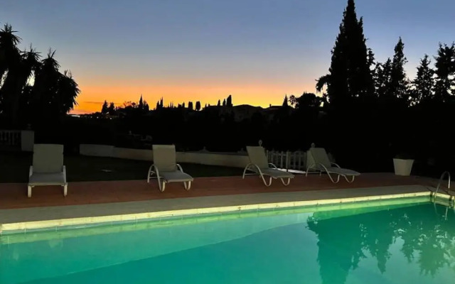 Beautiful Villa With Pool Scenic Views Sleeps 8