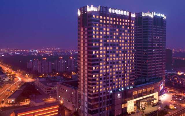 DoubleTree by Hilton Wuxi