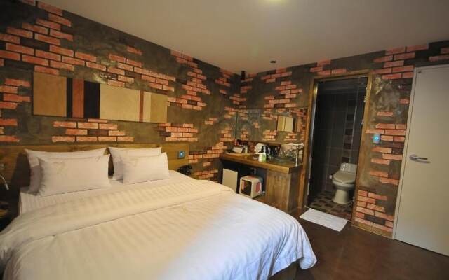 7 Motel