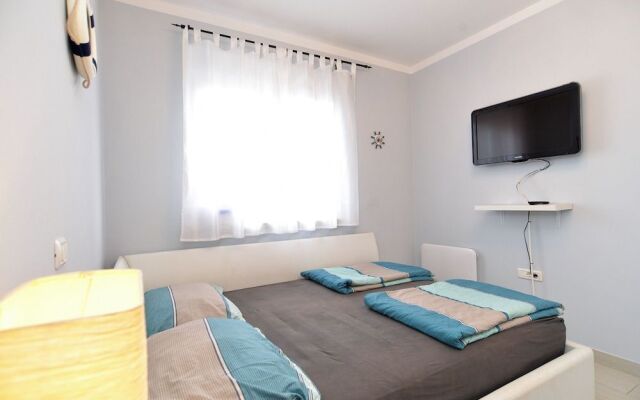 Apartment 1977