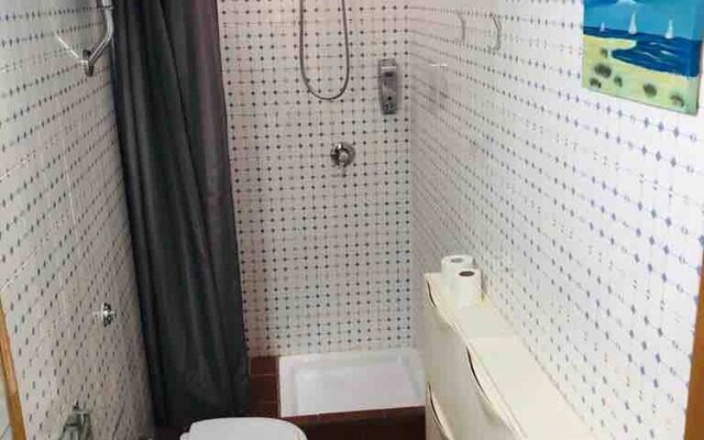 Hton 6 Flat rents Rome