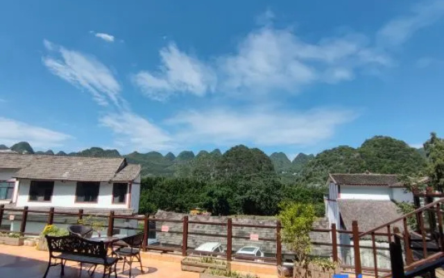 Tianla Bayin Inn