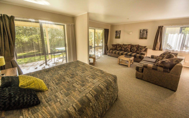 Kauri Park Motel