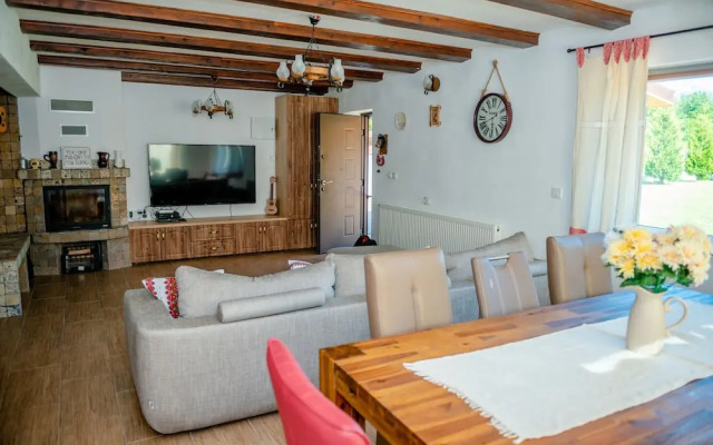 Avrigelli, Baby&kids Friendly