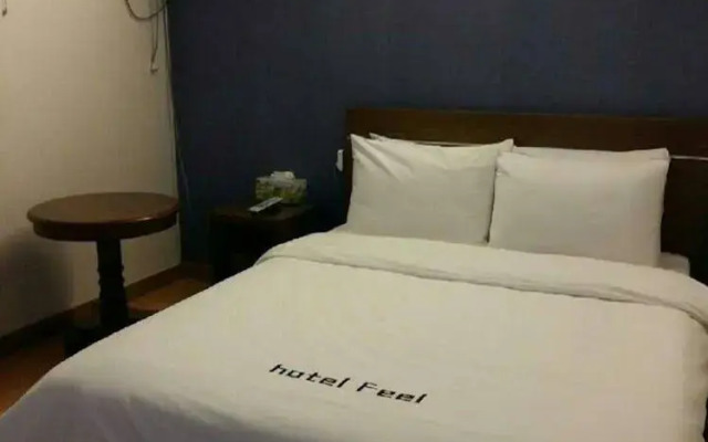 Feel Motel