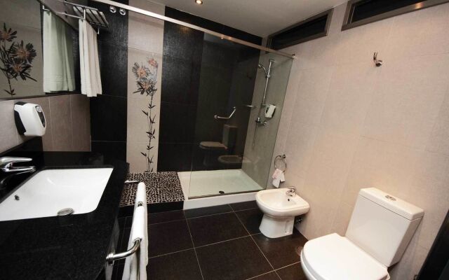 Hotel Chateau Vinasoro