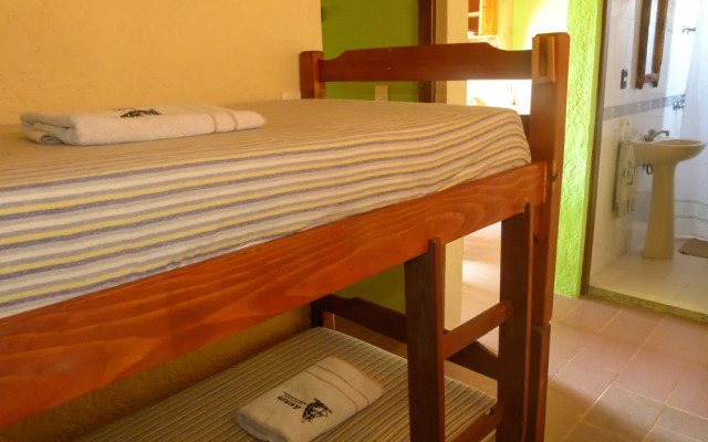 HOSTEL LUNA Aguas Dulces