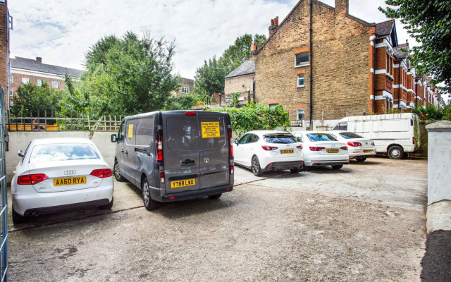 OYO London Guest House