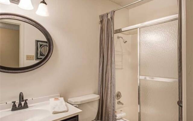 Holly Haven - Five Bedroom Cabin