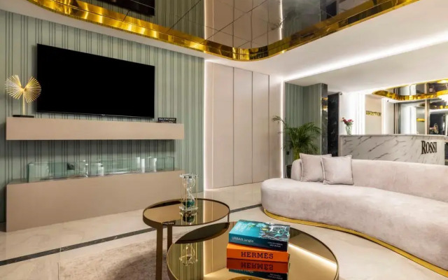 Rossi Luxury Hotel